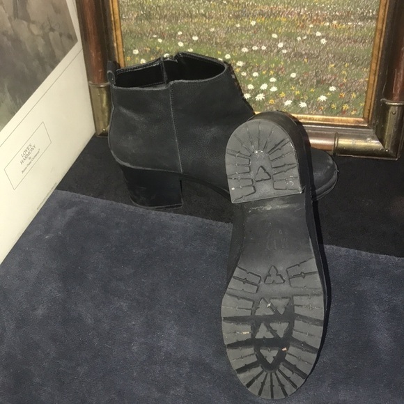 MIX No. 6 Weinbaum Platform Bootie Black Zip-up - Picture 6 of 11